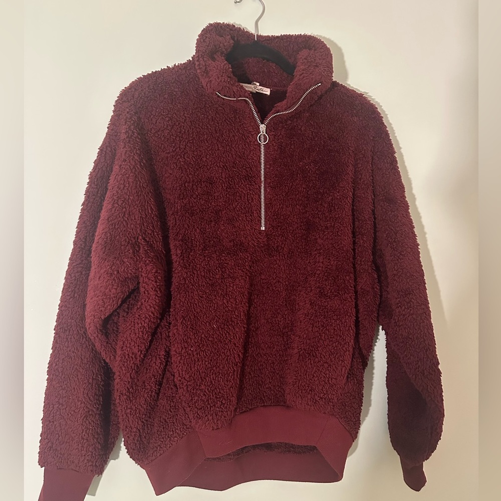 maroon Sherpa quarter zip